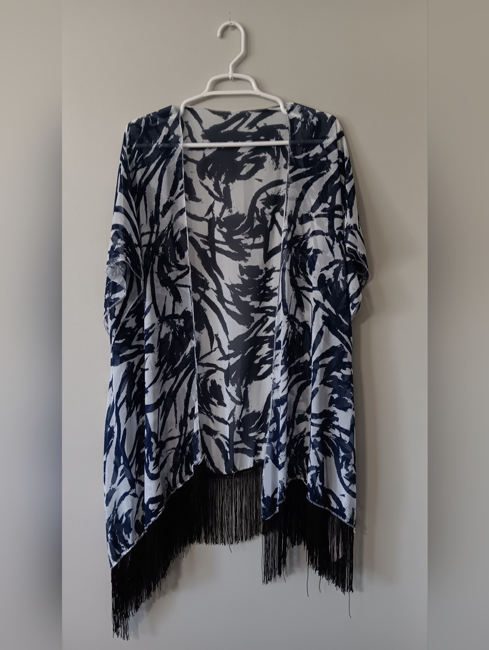 Navy and White Fringe Kimono - Picture 2 of 4
